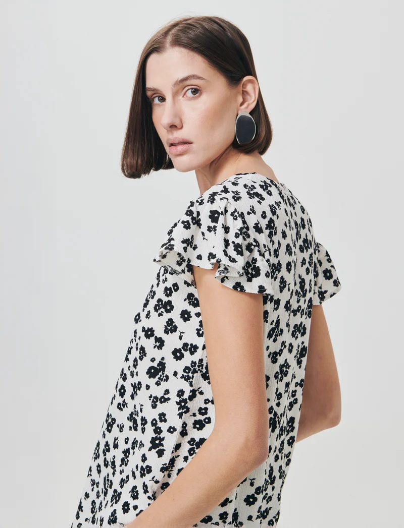 Blusa con scollo a V e rouches maniche - var 1