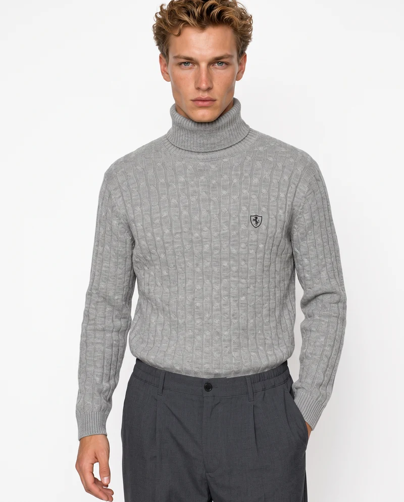 Maglia dolcevita a trecce con ricamo - Grigio mel.