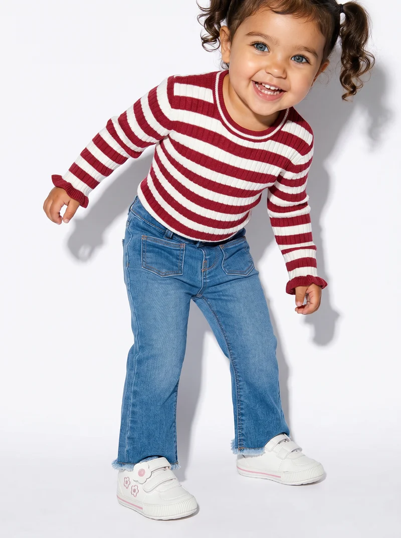 Jeans a Zampa per uno Stile Trendy - Denim