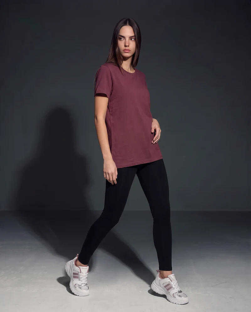 T-Shirt Basic in Cotone - Rosso amarena