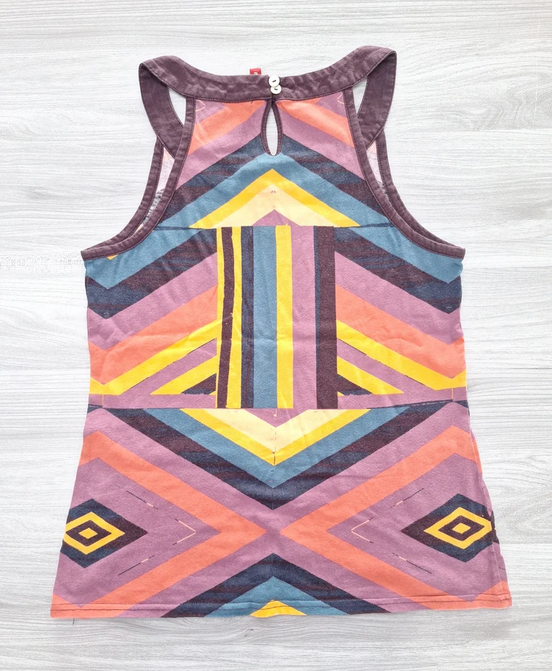 Manguun Top Ethno 38