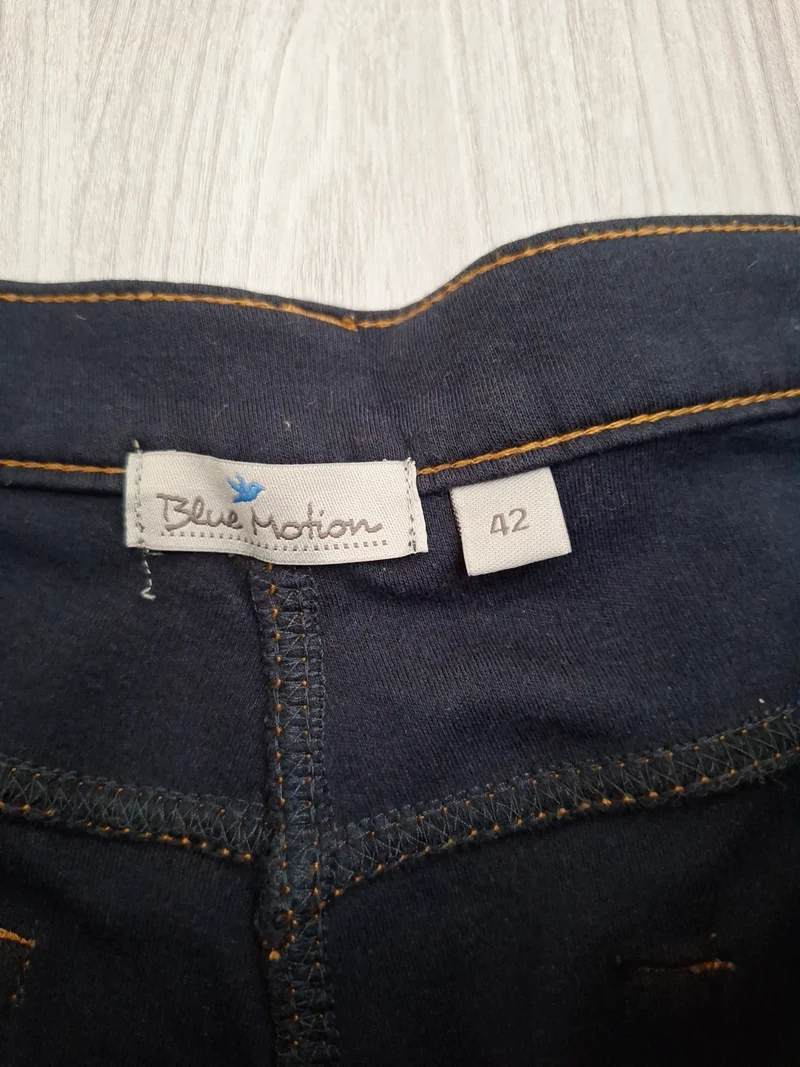 Blue Motion Jeggings 42