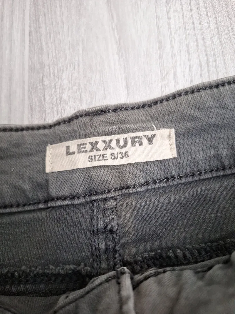 Lexxury Röhrenjeans 36