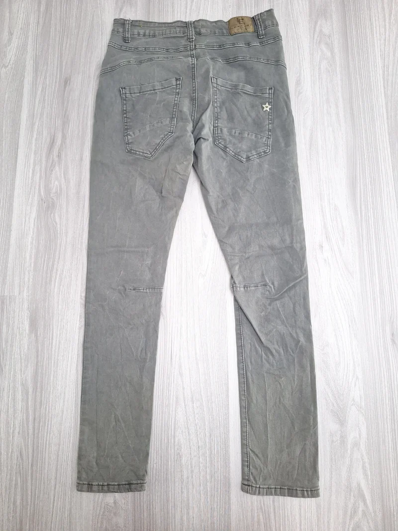 Lexxury Röhrenjeans 36