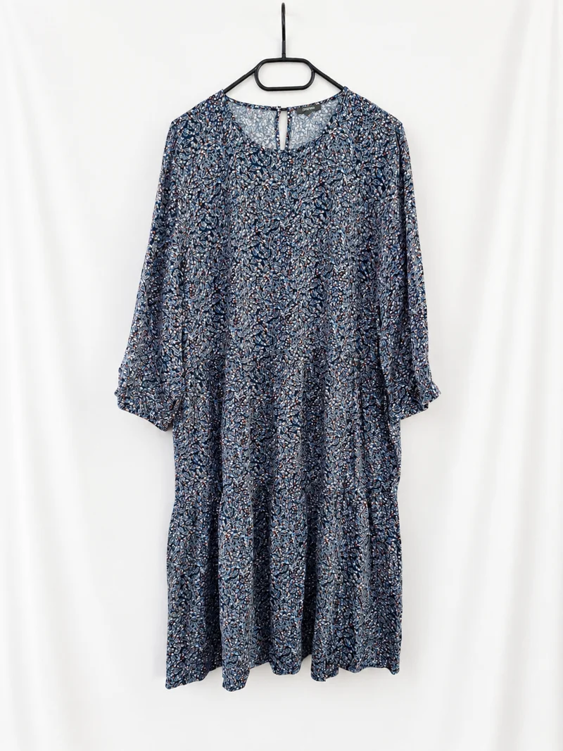 Montego Midikleid Stufen 44