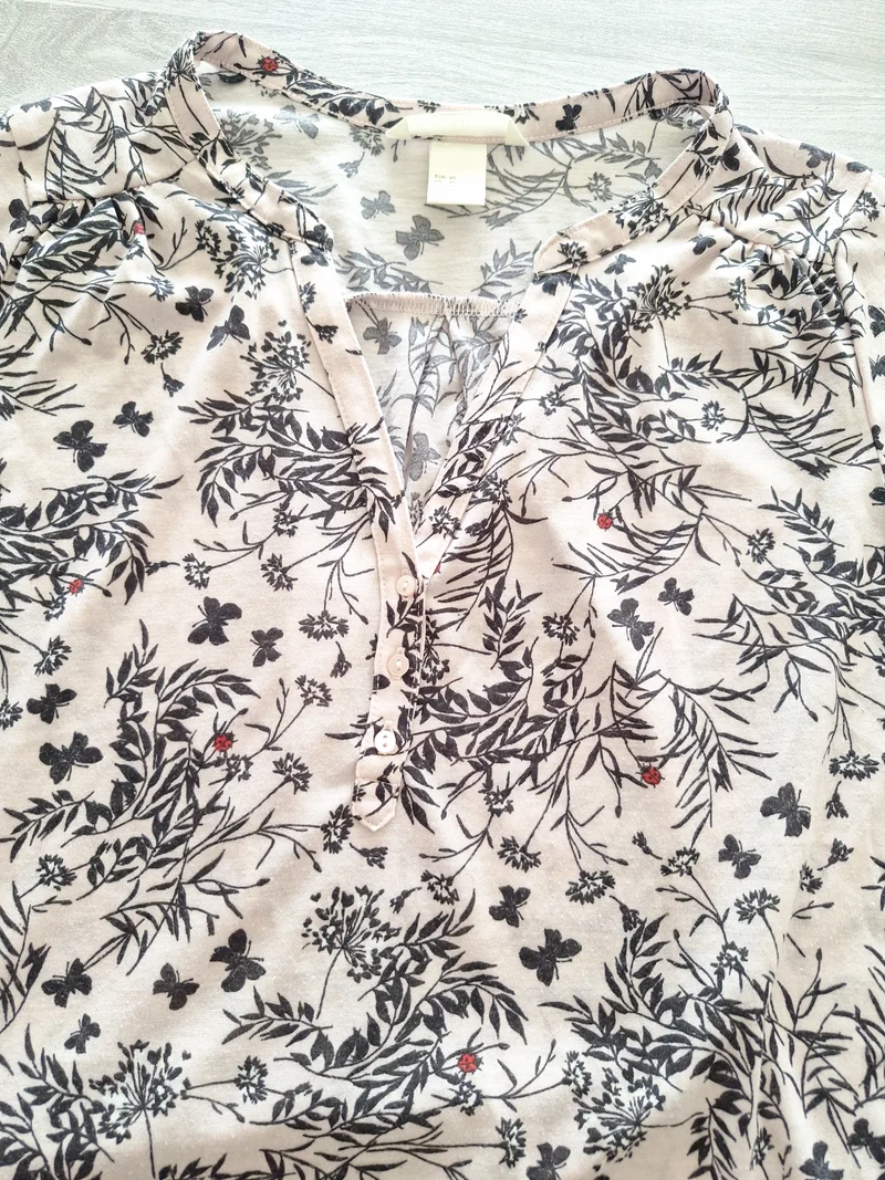 H&M Blusenshirt Blumen 34