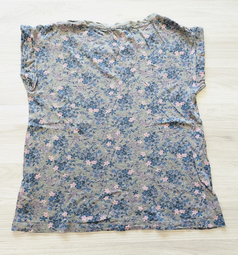Esprit T-Shirt Blumen 36