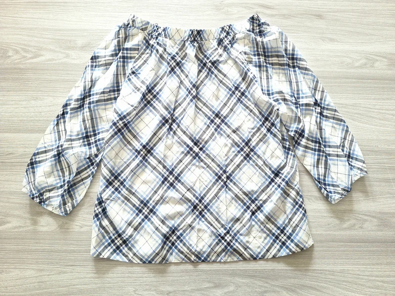 Betty Barclay Carmenbluse Karo 44