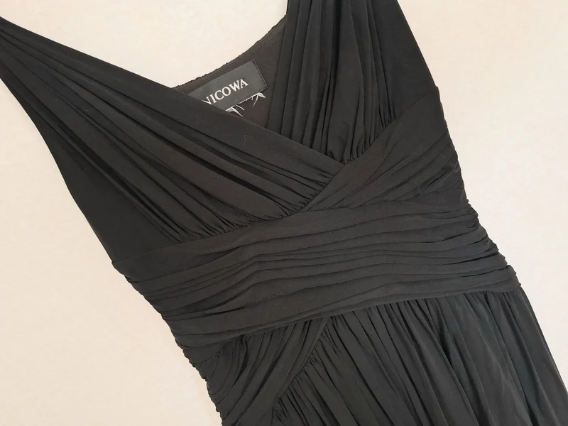 Nicowa Abendkleid Raffungen 36