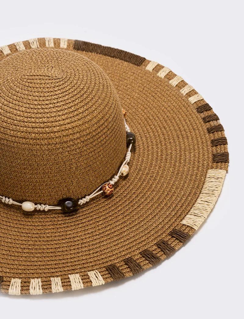 Cappello bicolor in paglia con impunture - Beige