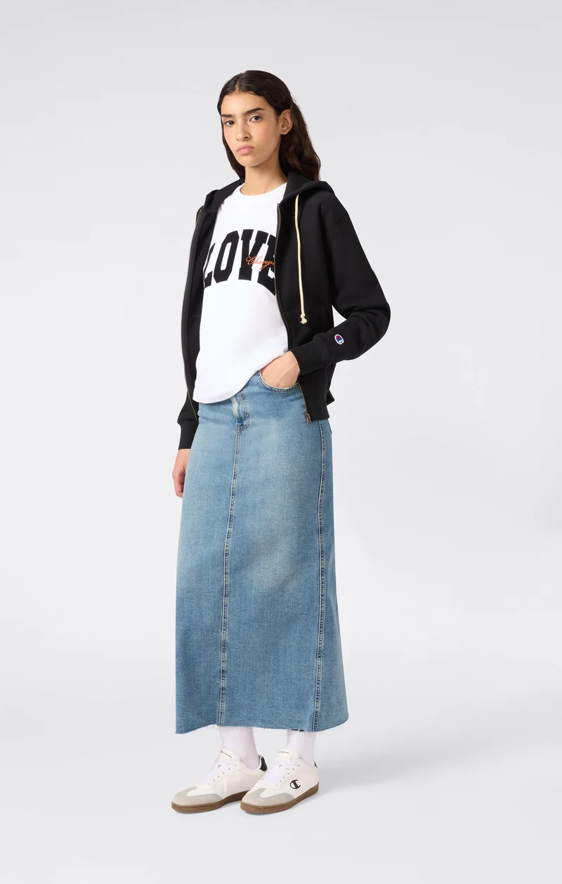 Women’s Loose Fit Graphic T-Shirt