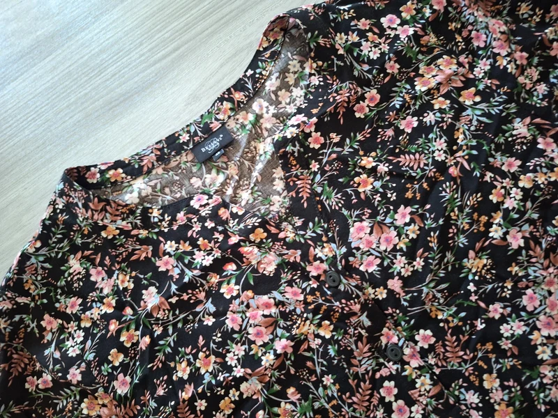 Bexleys Bluse Blumenmuster 46