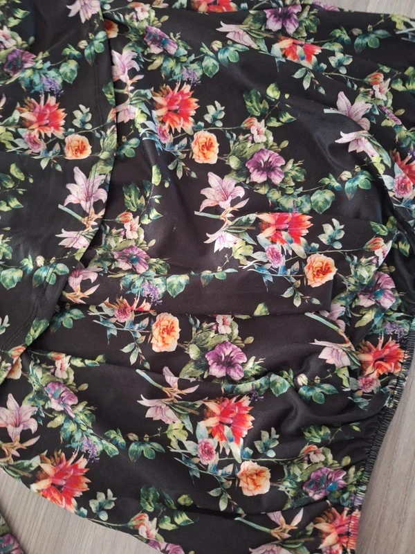 Amisu Carmenbluse Blumen 38