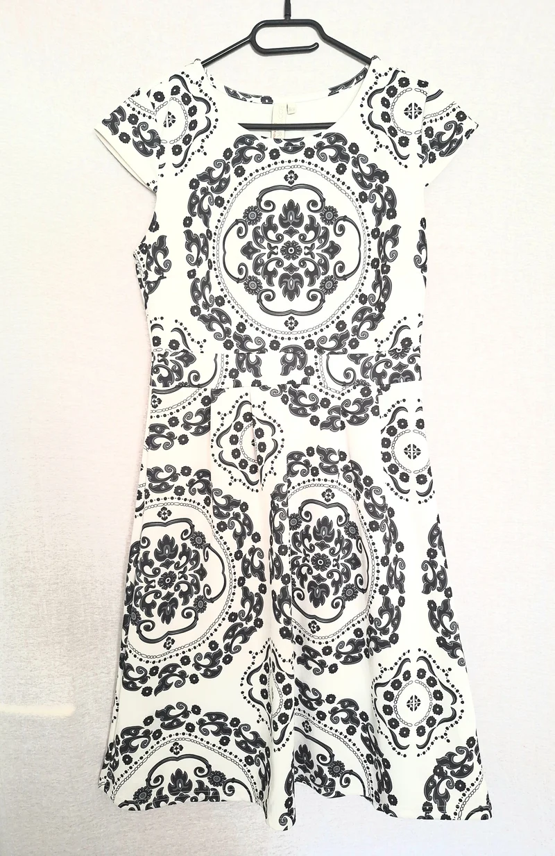 Bodyflirt Sommerkleid Ornamente 36/38