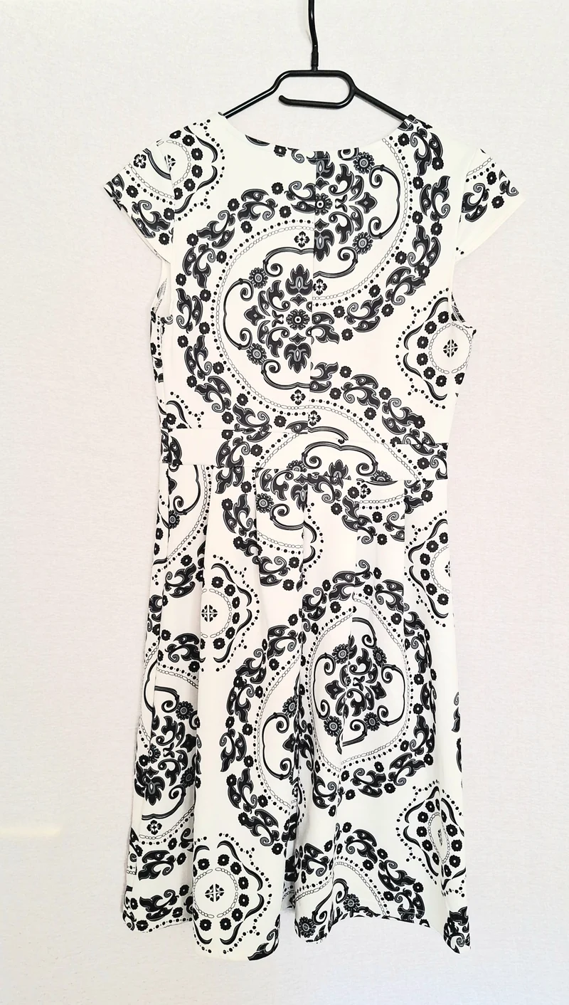 Bodyflirt Sommerkleid Ornamente 36/38