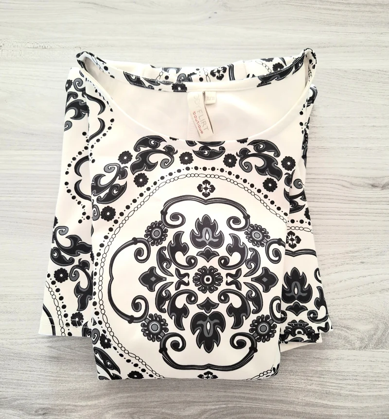 Bodyflirt Sommerkleid Ornamente 36/38