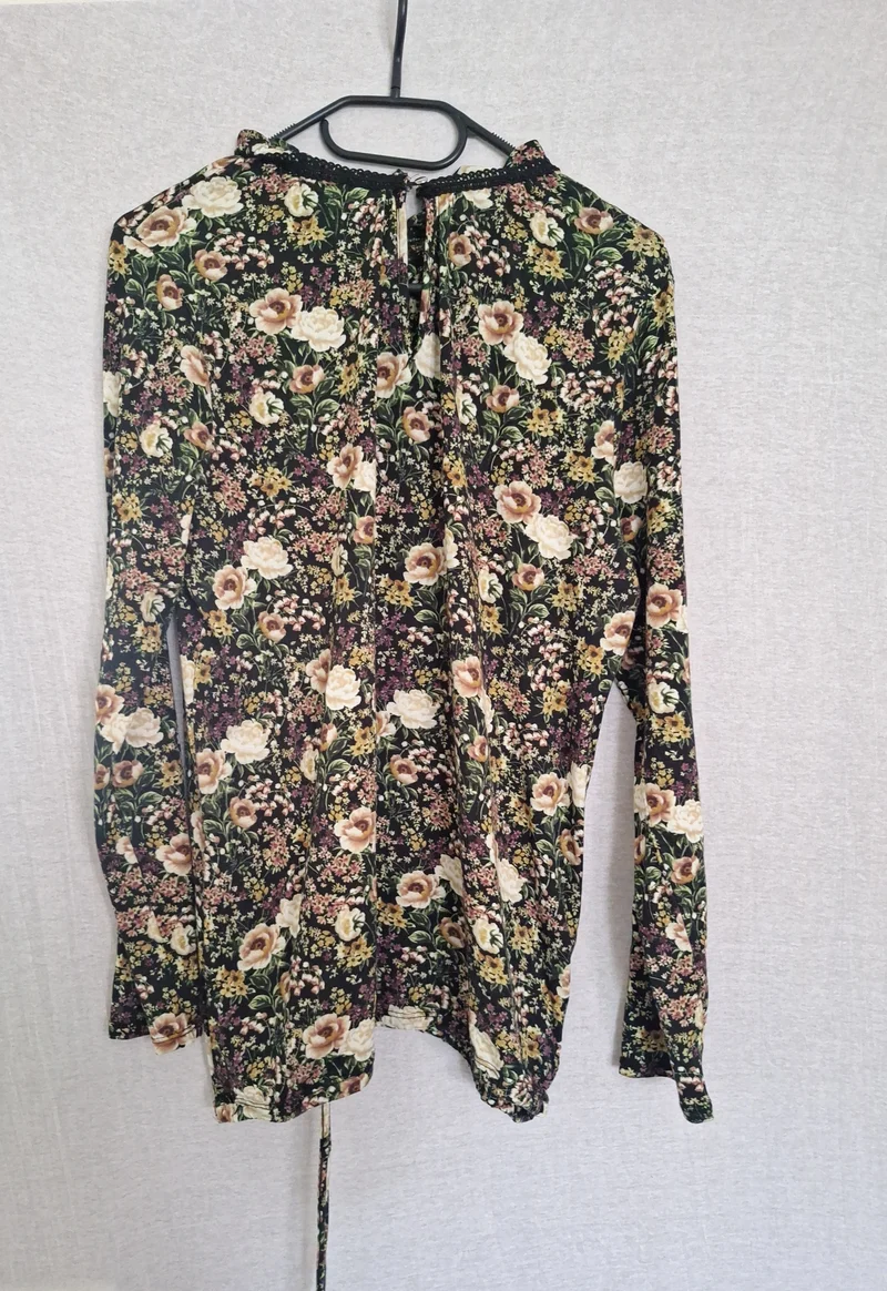 Orsay Blusenshirt Blumenmuster 42
