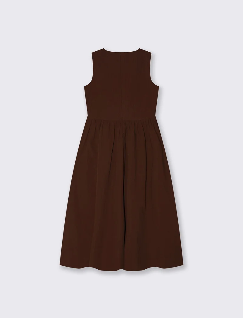 Vestito lungo smanicato con gonna ampia - Marrone cioccolato