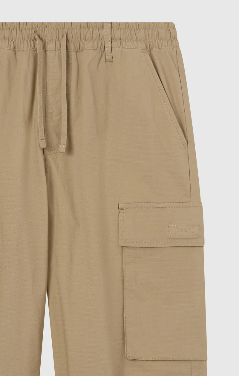 Men’s Woven Cargo Pants Icons