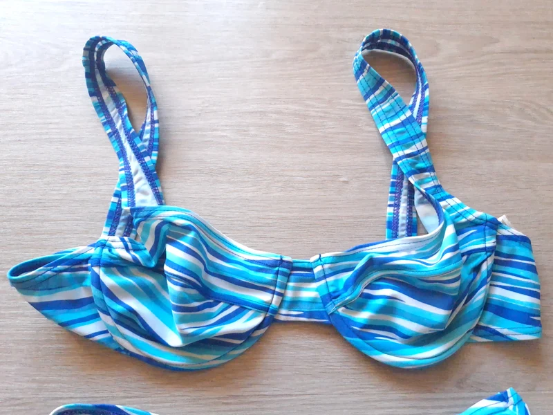 Etirel Bügelbikini Streifen 42