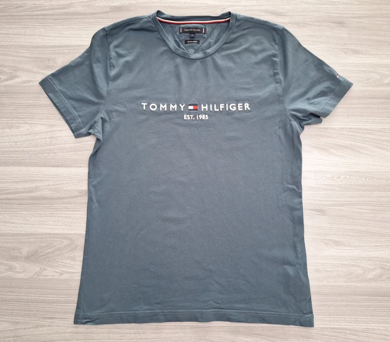 Tommy Hilfiger T-Shirt Logo L