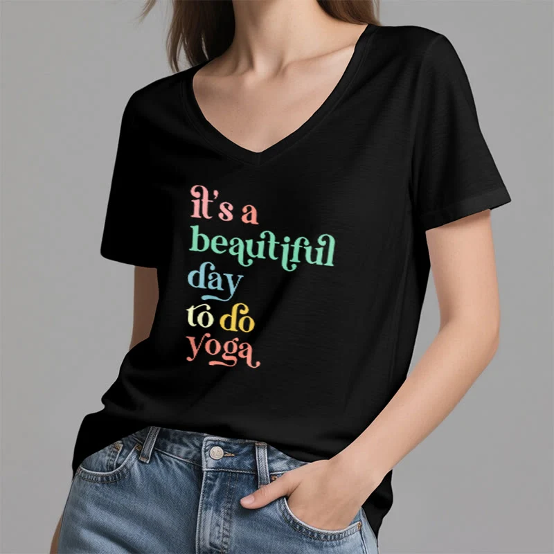 Olivenorma„Es ist ein schöner Tag für Yoga“ V-Ausschnitt T-Shirt