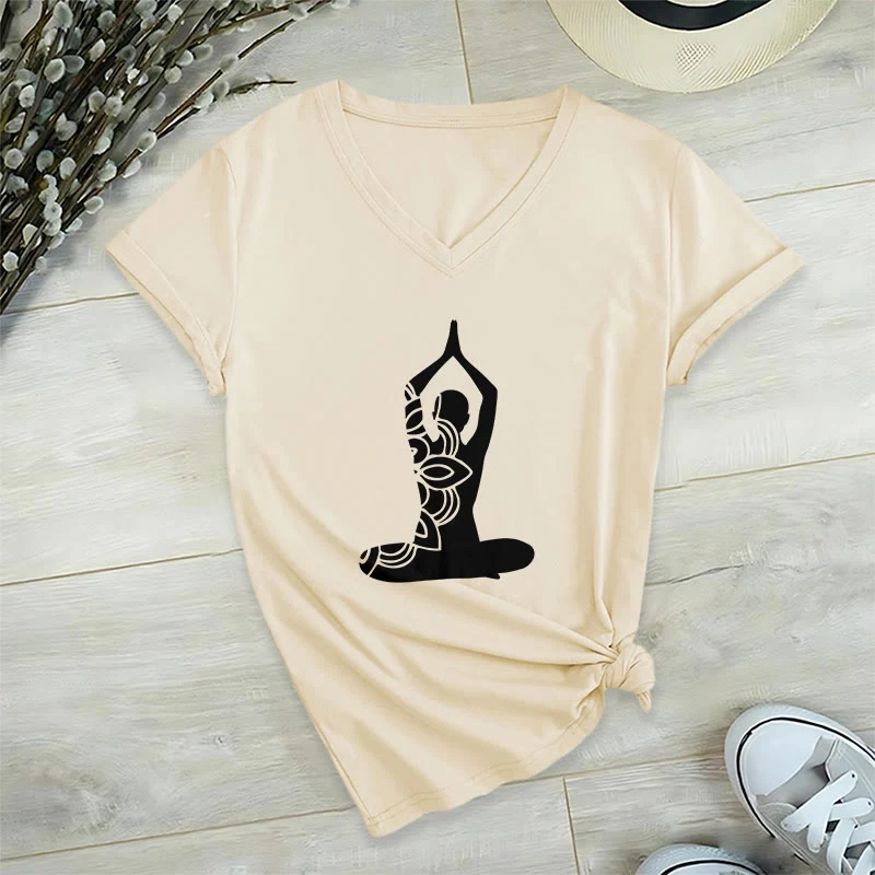 Olivenorma Yoga Pose Achtsame Energie V-Ausschnitt Meditations-T-Shirt