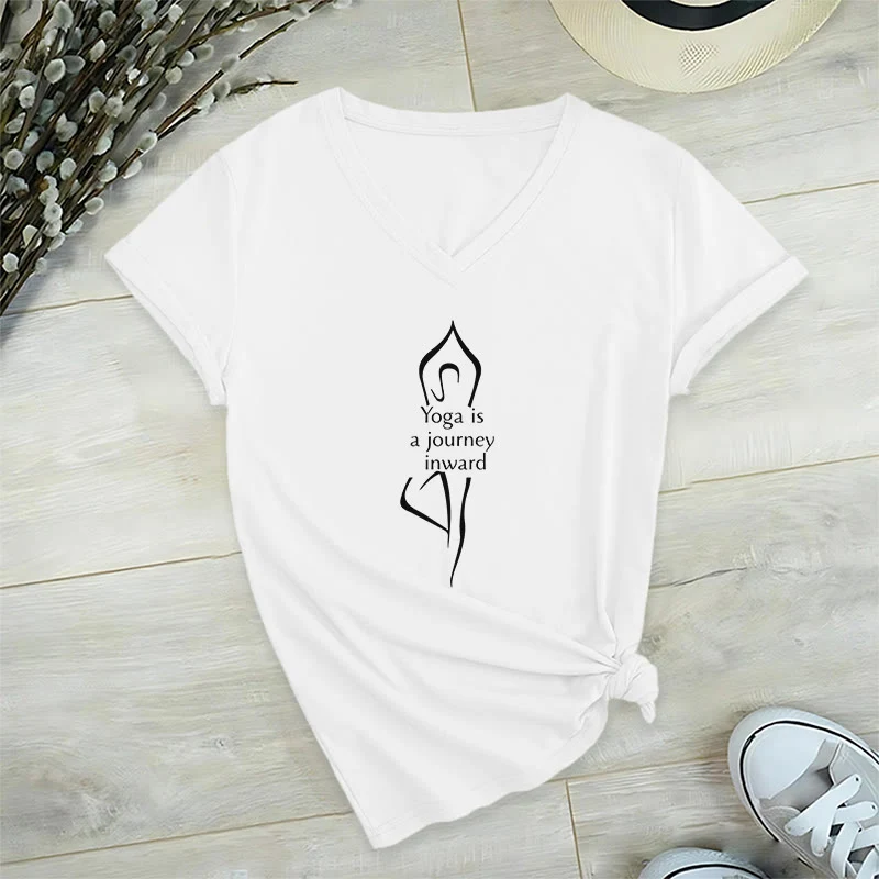 Olivenorma „Yoga ist eine Reise nach innen“ V-Ausschnitt Meditations-T-Shirt