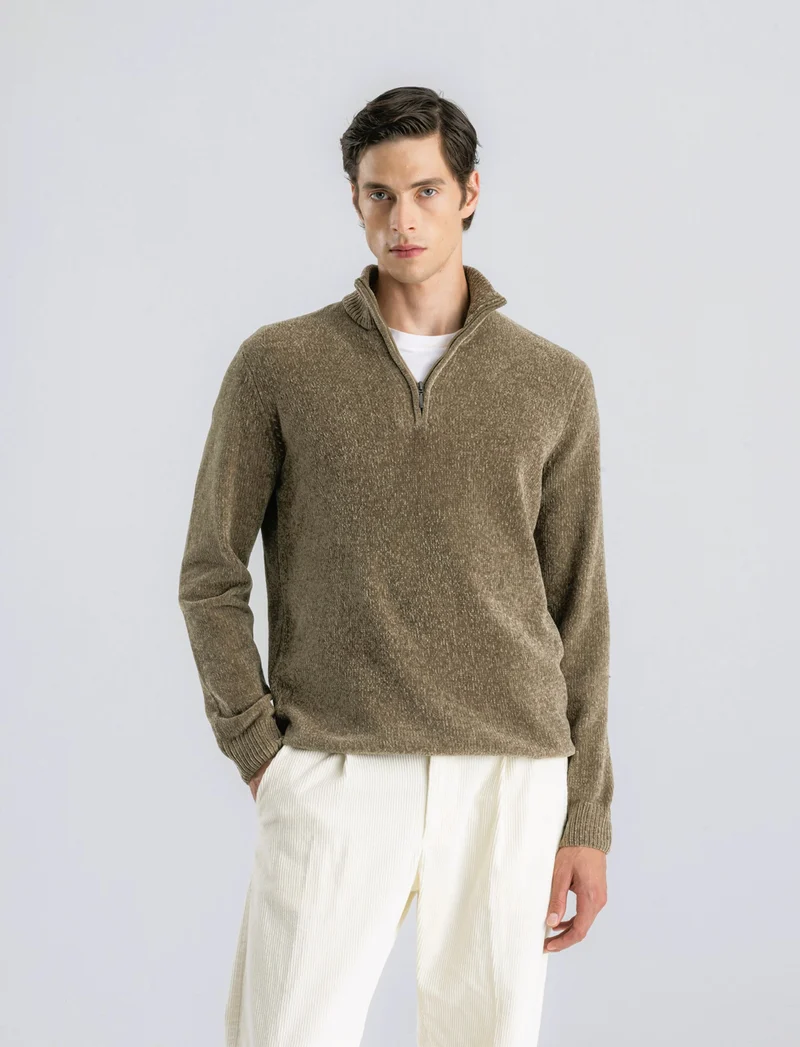 MAGLIA IN CINIGLIA COLLO ALTO CON CERNIERA. - Verde oliva