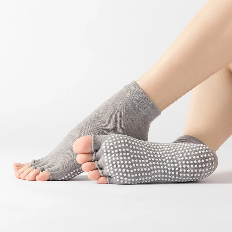 Olivenorma Zehenlose Pilates-Socken mit rutschfestem Halt – Bunte Fünf-Zehen-Knöchelsocken für Yoga und Barre für Damen mit rutschfester PVC-Sohle, atmungsaktive Trainingssocken aus Baumwolle