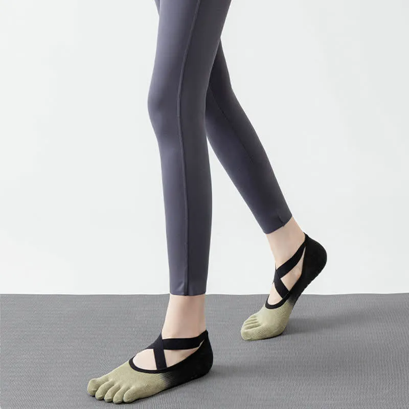 Olivenorma Gradient Fünf-Zehen-Yogasocken für Damen – Atmungsaktive Zehentrennungs-Socken mit rutschfester Sohle, ideal für Pilates und Barre, mit Silikonsohle und schweißableitenden Eigenschaften.