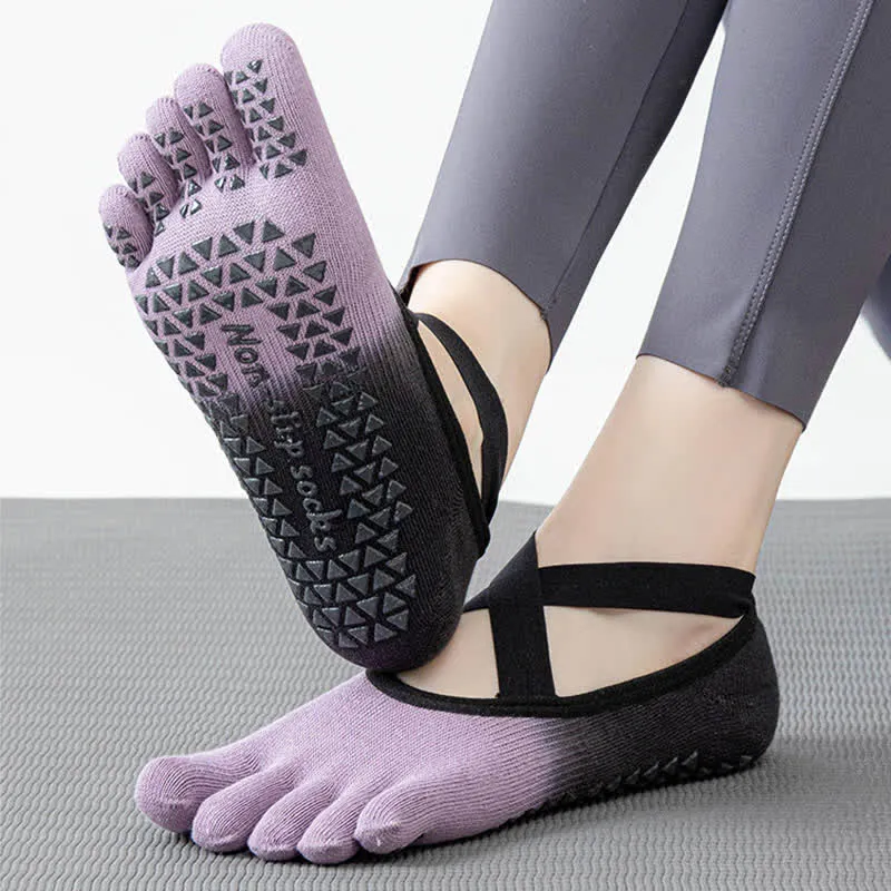 Olivenorma Gradient Fünf-Zehen-Yogasocken für Damen – Atmungsaktive Zehentrennungs-Socken mit rutschfester Sohle, ideal für Pilates und Barre, mit Silikonsohle und schweißableitenden Eigenschaften.