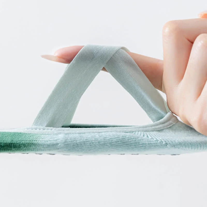Olivenorma Gradient Fünf-Zehen-Yogasocken für Damen – Atmungsaktive Zehentrennungs-Socken mit rutschfester Sohle, ideal für Pilates und Barre, mit Silikonsohle und schweißableitenden Eigenschaften.