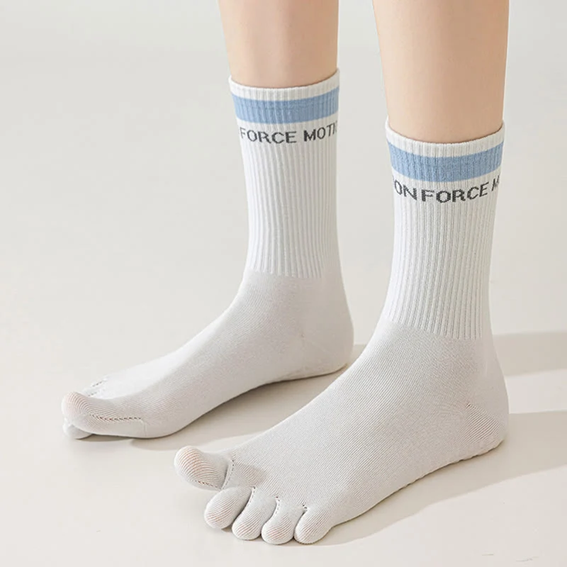 Olivenorma Silikon-Zehensocken mit rutschfester Zehentrennung, mittelhoch, für Pilates, Barre und Fitness, atmungsaktiv, mit fünf Zehen für optimalen Halt, Yoga-Socken