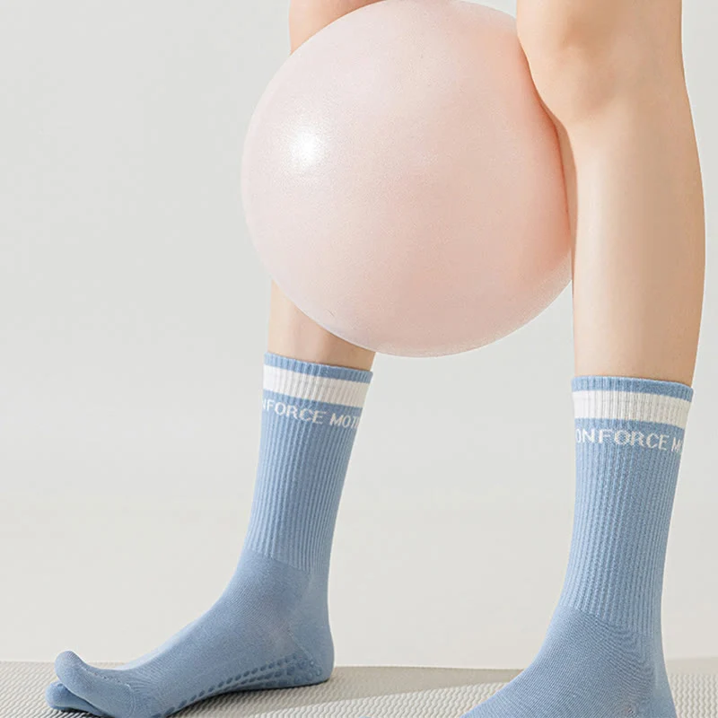 Olivenorma Silikon-Zehensocken mit rutschfester Zehentrennung, mittelhoch, für Pilates, Barre und Fitness, atmungsaktiv, mit fünf Zehen für optimalen Halt, Yoga-Socken