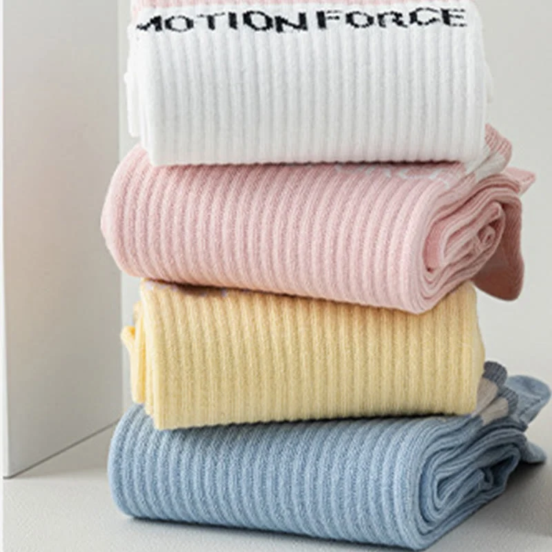 Olivenorma Silikon-Zehensocken mit rutschfester Zehentrennung, mittelhoch, für Pilates, Barre und Fitness, atmungsaktiv, mit fünf Zehen für optimalen Halt, Yoga-Socken