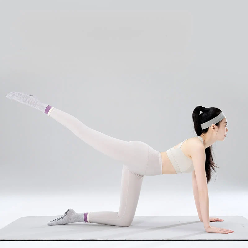 Olivenorma Bodengriff-Barre-Workout-Socken mit atmungsaktiver Baumwolle, Komfort und elastischer Unterstützung, mittelhoch, rutschfest, Pilates- und Yoga-Socken