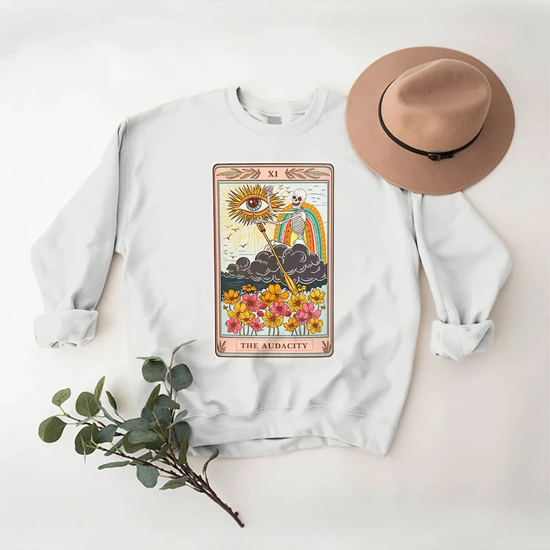 Olivenorma THE AUDACITY Totenkopf-Tarotkarte Unisex Rundhalspullover