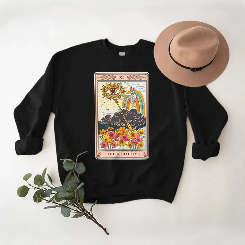 Olivenorma THE AUDACITY Totenkopf-Tarotkarte Unisex Rundhalspullover