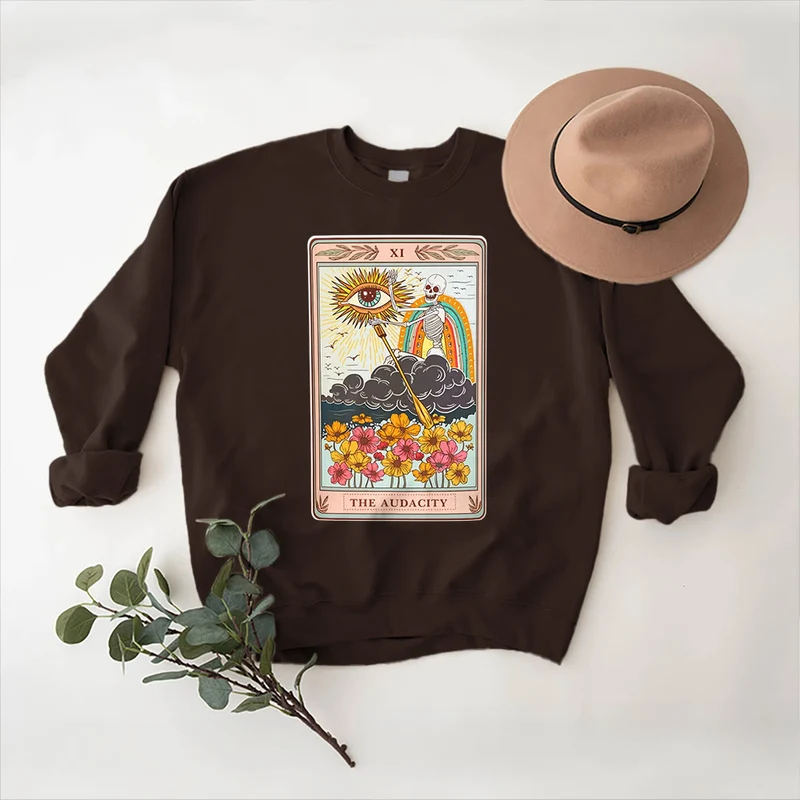 Olivenorma THE AUDACITY Totenkopf-Tarotkarte Unisex Rundhalspullover
