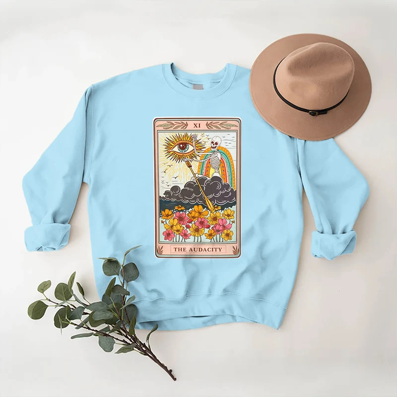 Olivenorma THE AUDACITY Totenkopf-Tarotkarte Unisex Rundhalspullover