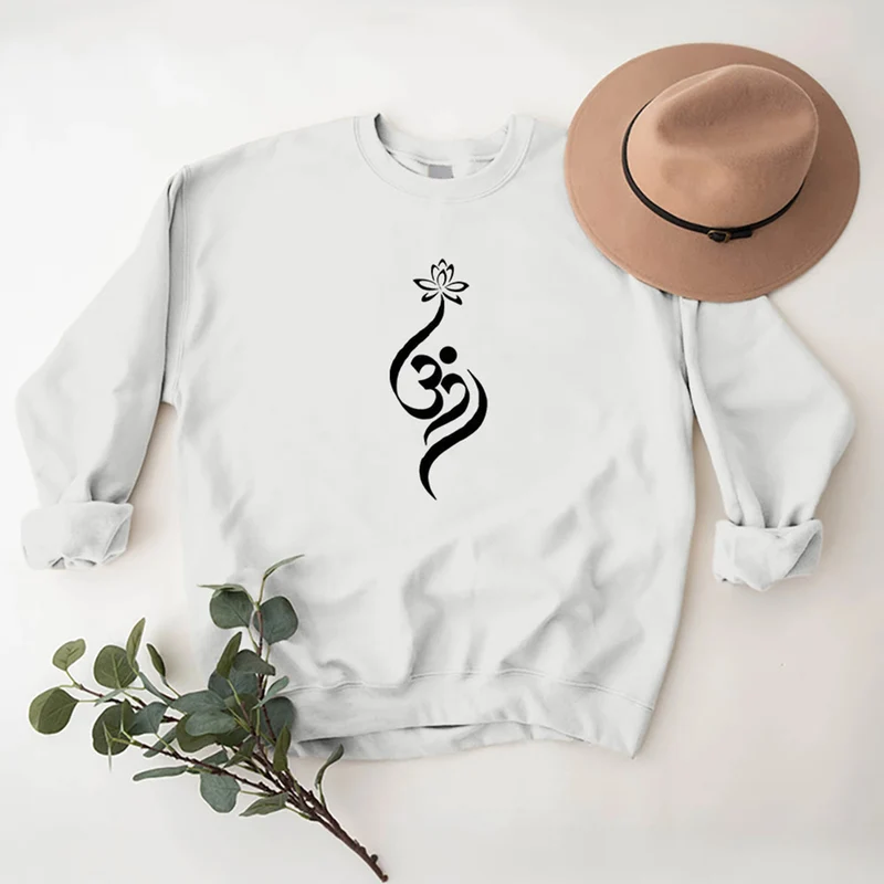 Olivenorma Leichtes Fleece-Sweatshirt mit OM-Symbol, Lotus-Meditation, spiritueller Inspiration