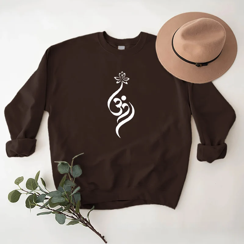 Olivenorma Leichtes Fleece-Sweatshirt mit OM-Symbol, Lotus-Meditation, spiritueller Inspiration