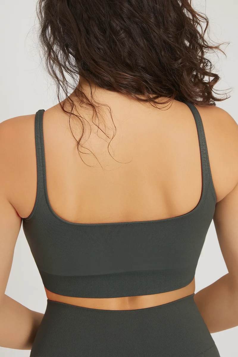 Top Confidence Coal Green