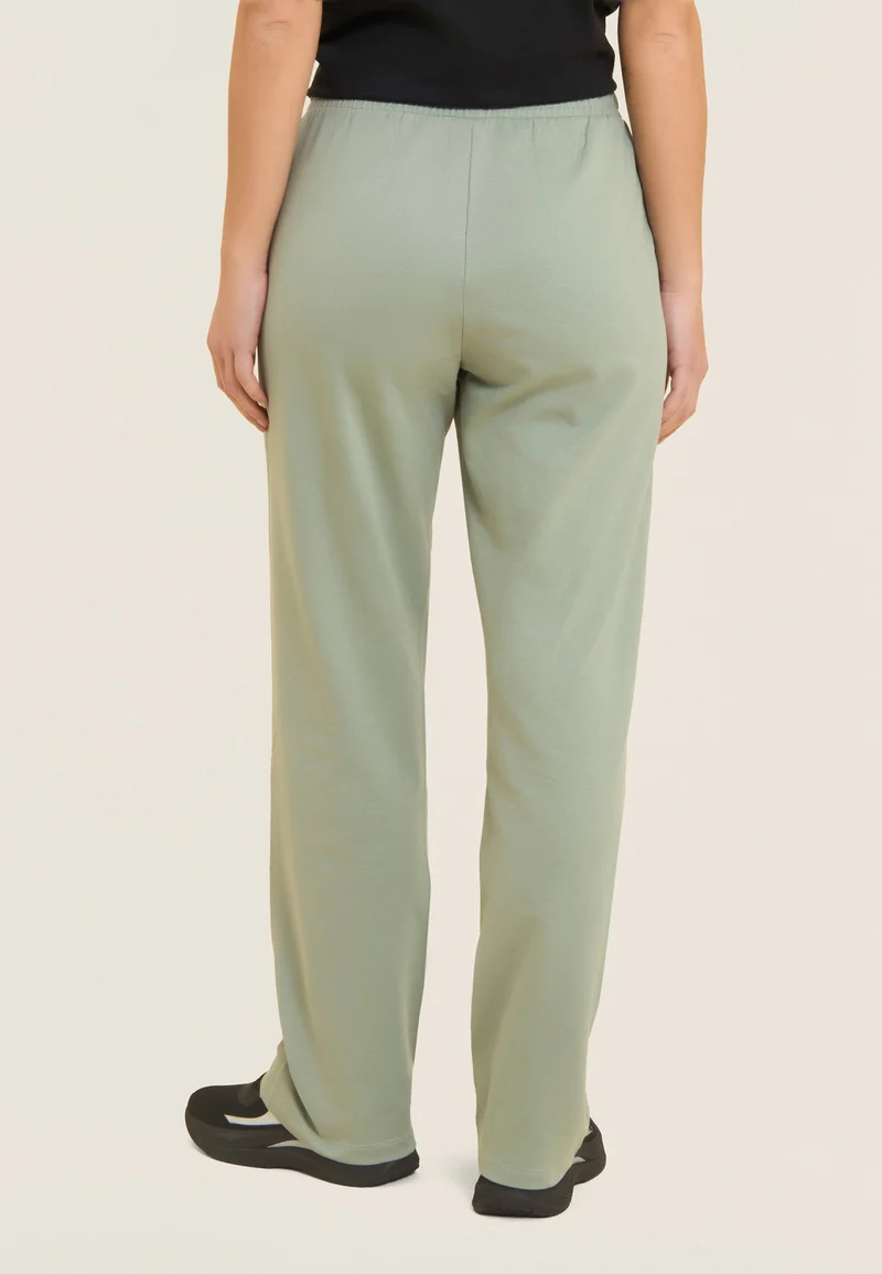 Comfort fit joggers with straight legs - Iceberg Green