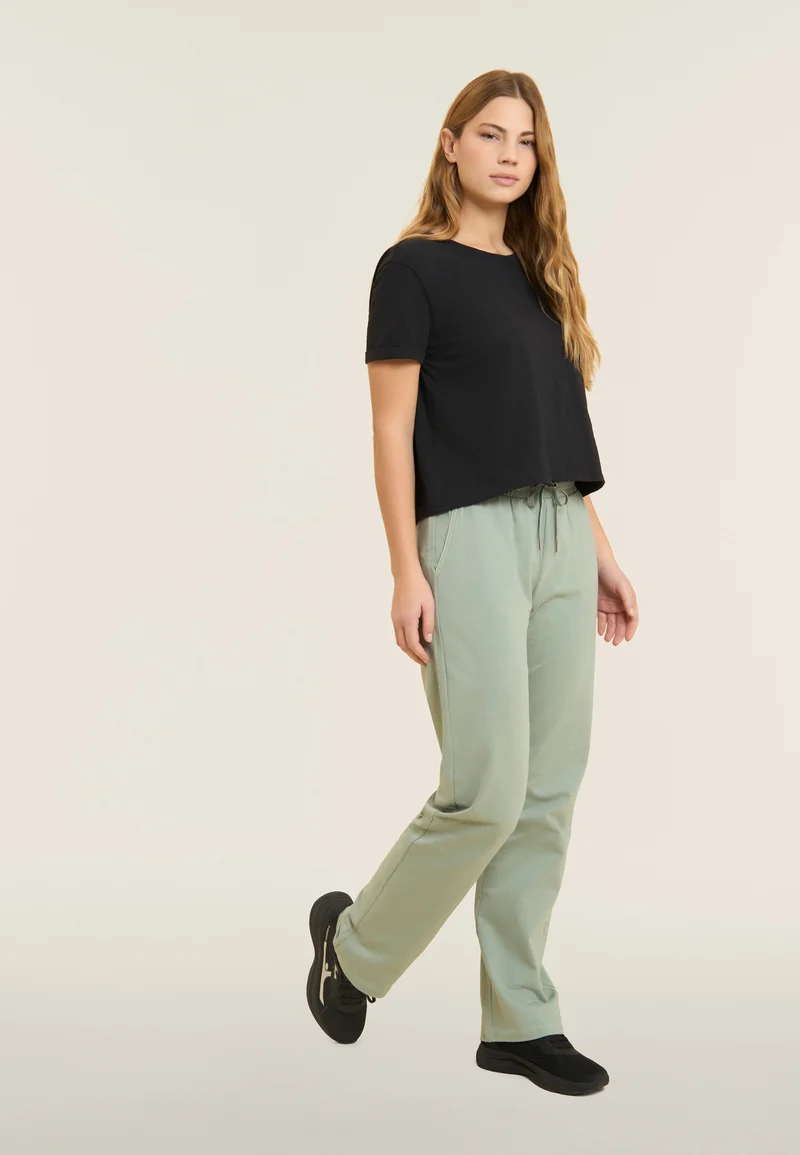 Comfort fit joggers with straight legs - Iceberg Green