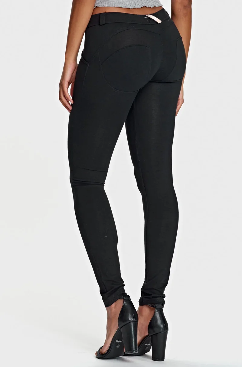 WR.UP Push-Up Low Waist Skinny Pants - Black