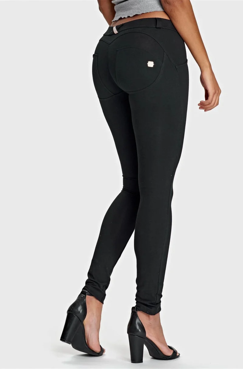 WR.UP Push-Up Low Waist Skinny Pants - Black