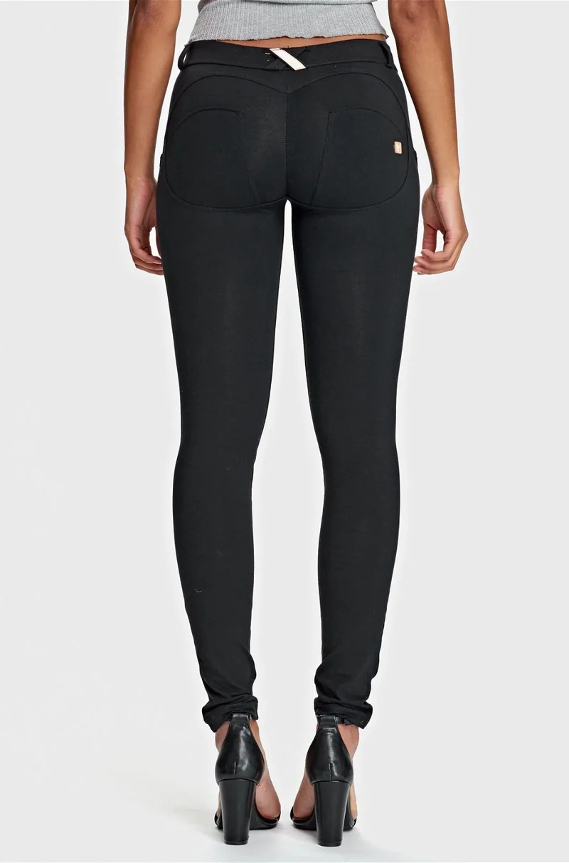 WR.UP Push-Up Low Waist Skinny Pants - Black