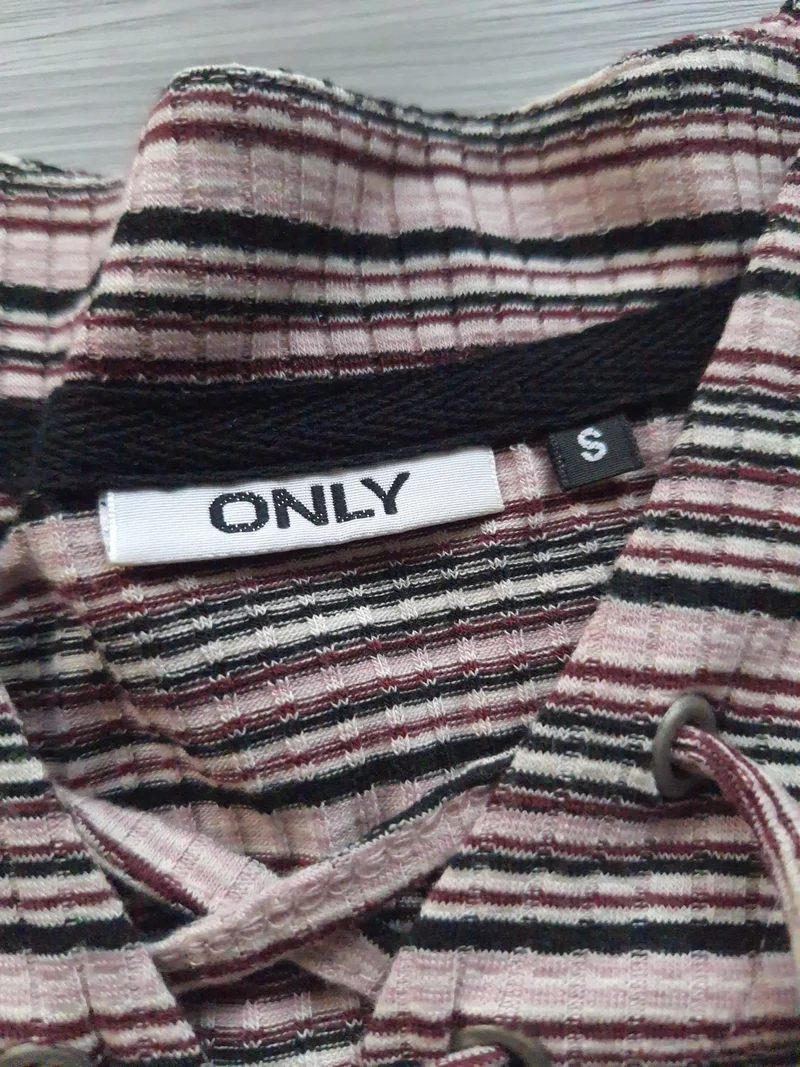 ONLY Longshirt Lace-Up Ausschnitt 36
